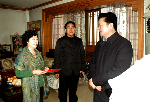 03.jpg
