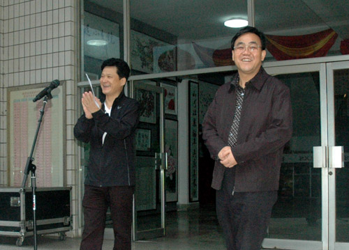 02.jpg