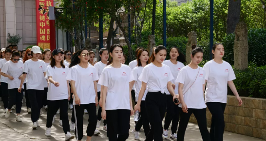 QQ图片20190522212526.png