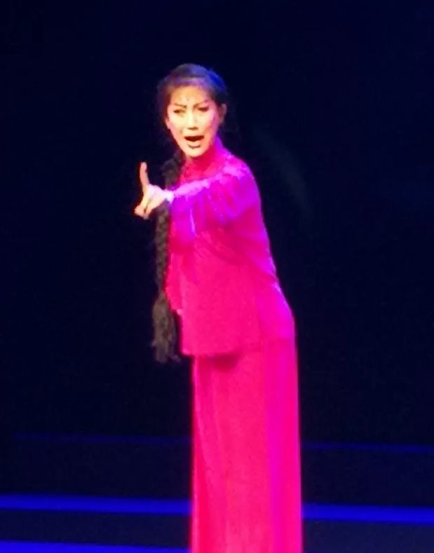 碗碗腔《红色娘子军》选段.(任美玉饰演吴清华)