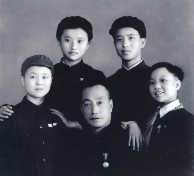 QQ图片20191012165434.png QQ图片20191012165434.png